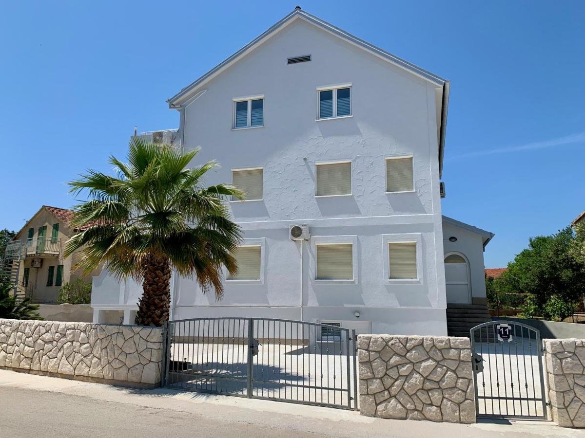 Apartments Janko Pakoštane Kültér fotó